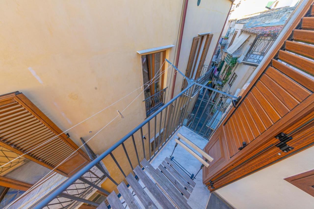 Kefa Holiday - Alle Torri Apartments Чефалу Экстерьер фото